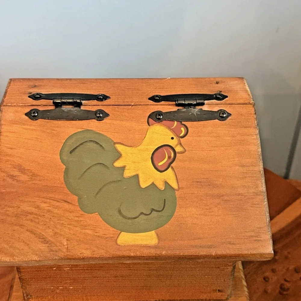 Vintage Handmade Rooster Hen Recipe Box Primitive Farmhouse Potato Bin Style‎